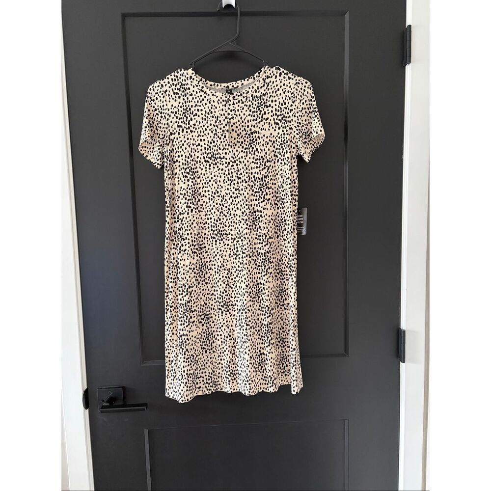 NWT Express Women’s T-Shirt Dress Leopard Print Career Work Size XXS